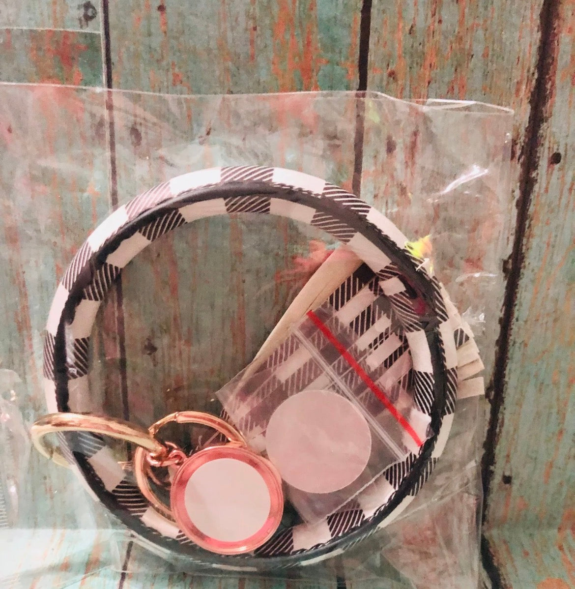 Keychain bracelets