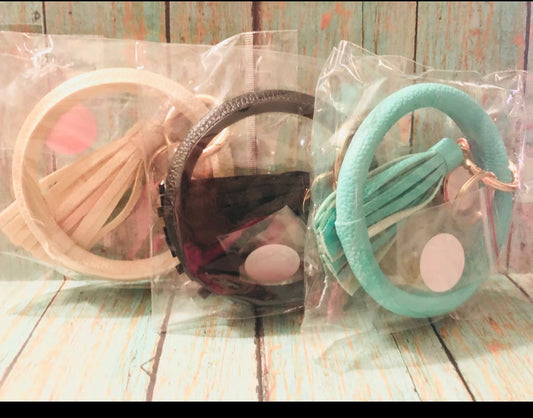 Keychain bracelets